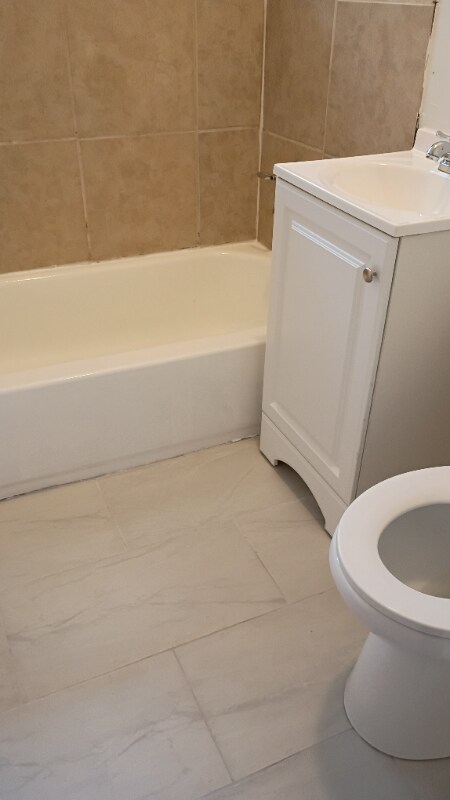 Building Photo - 3020 Margaret Dr