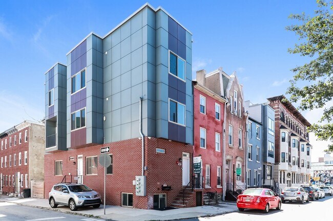 Building Photo - 917 N 15th St