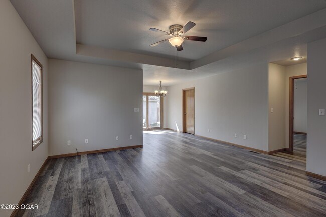 Building Photo - 119 W Briarbrook Ln