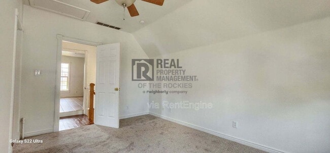 Building Photo - 2011 Evans Ave