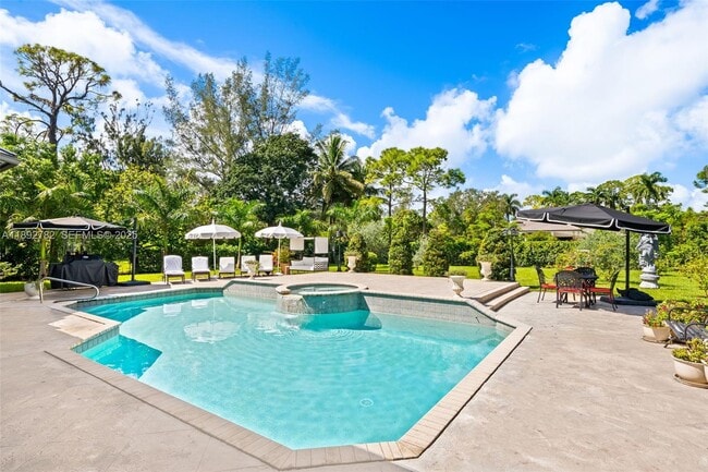 Building Photo - 6775 NW 65th Terrace