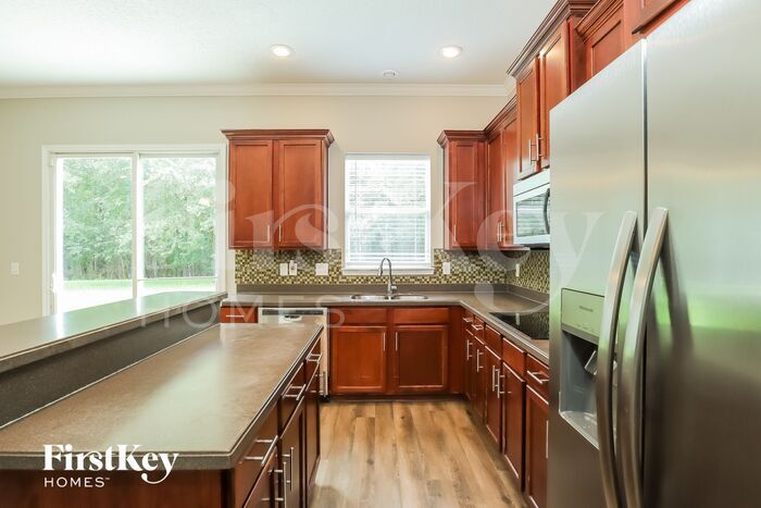 Building Photo - 11373 Scenic Point Cir