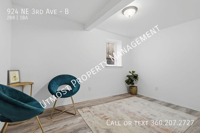 Building Photo - 924 NE 3rd Ave