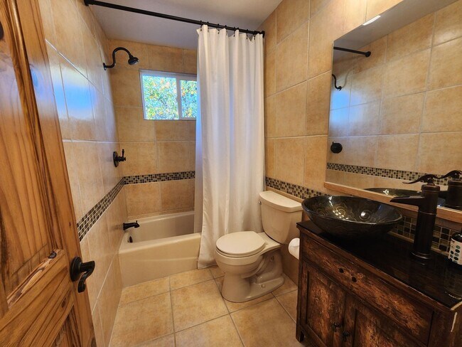 Building Photo - Elevated Living with Sunset Views