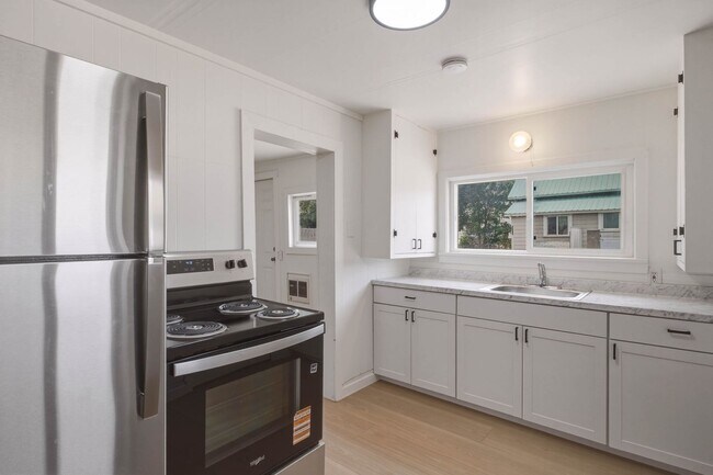 Building Photo - 1-bedroom, 1-bathroom ADU