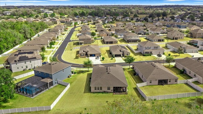 Building Photo - **Spacious 4-Bedroom, 3.5-Bath Home with Private Guest Suite and 3-Car Garage**