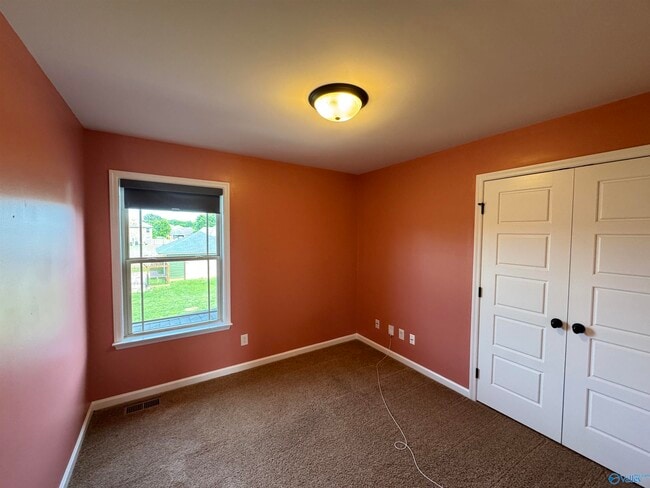 Building Photo - 161 Bobo Rd