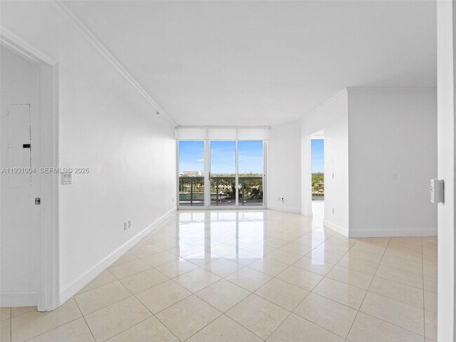 Building Photo - 4779 Collins Ave