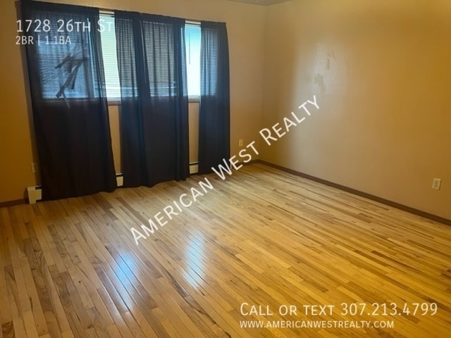Building Photo - 1728 26th St