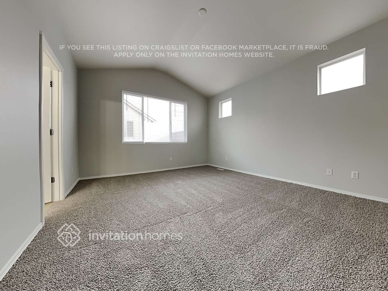 Building Photo - 5200 55th Ave SE