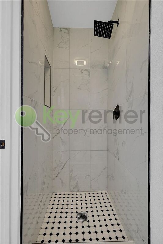 Building Photo - 5631 Mt Everest Ct