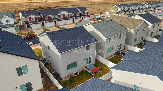 Building Photo - 522 N Scuttlebutt Ln