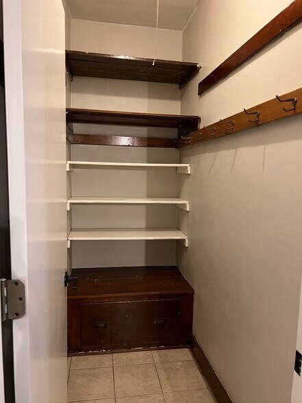 Pantry - 118 E Franklin St