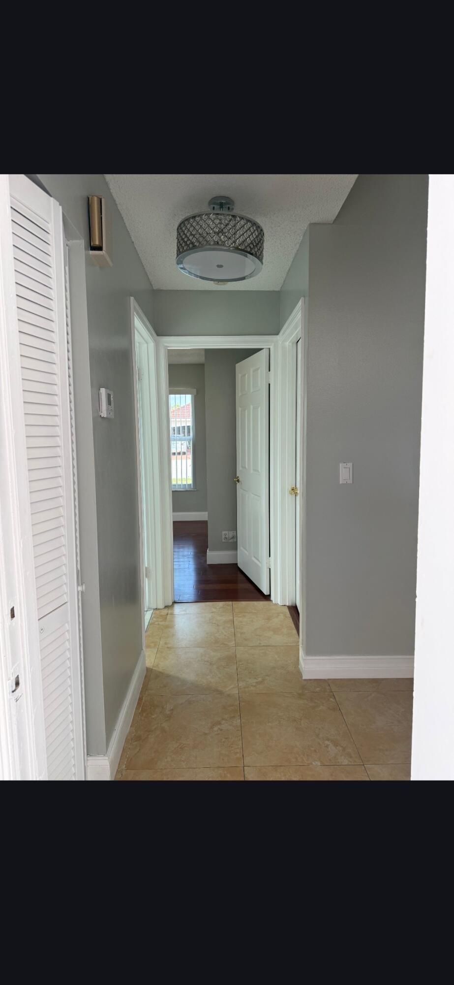 Building Photo - 12390 Summer Springs Dr