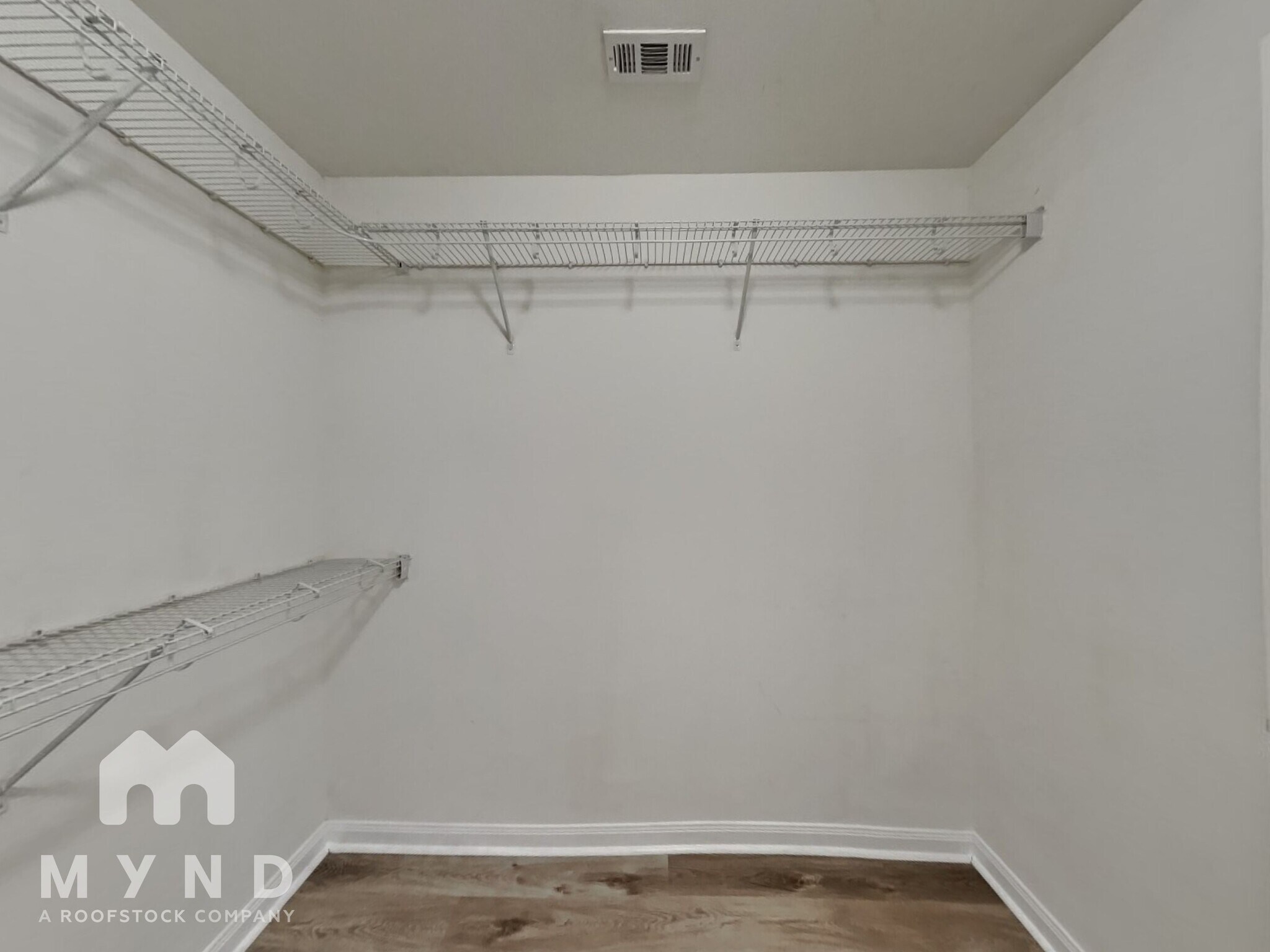 Building Photo - 13624 Founders Ln