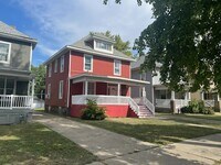 Building Photo - 1076 W Main St