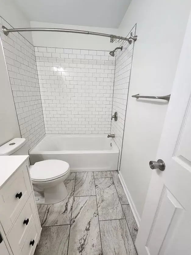 Building Photo - 503 Canal St