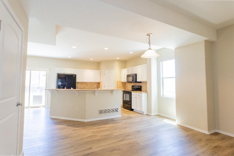 Building Photo - 2414 Reed Grass Way