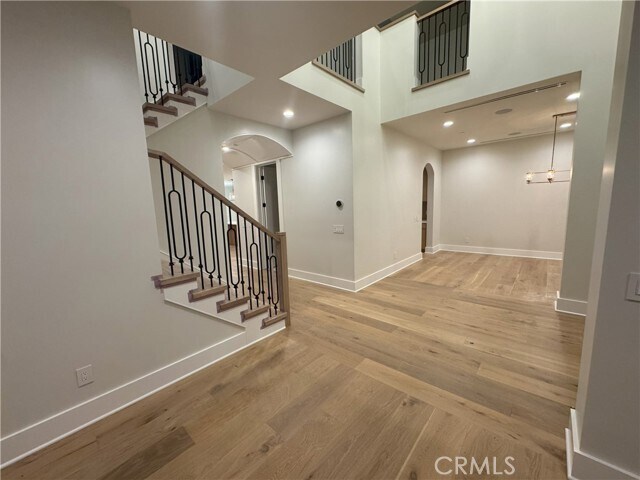 Building Photo - 3312 Kenilworth Dr