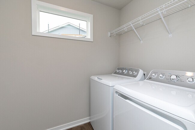 Building Photo - Beautiful Ranch Home for Rent in Bondurant...