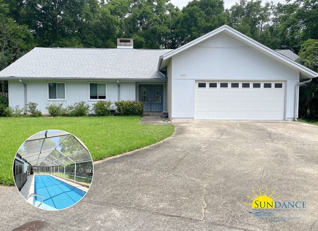 Primary Photo - Sparkling Pool Oasis 3 Bedroom + Flex Spac...