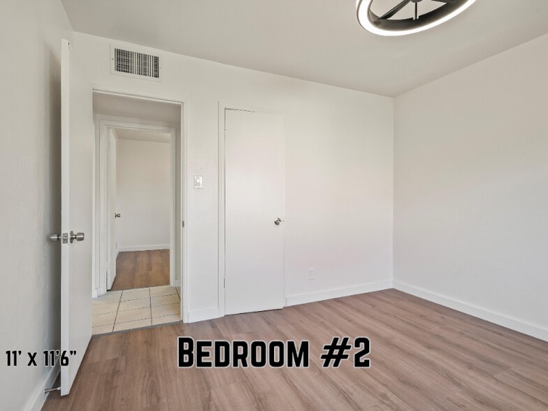 Building Photo - 4120 E 4th St