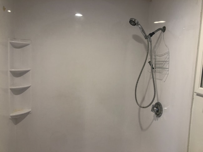 Building Photo - 16 Appleton Park