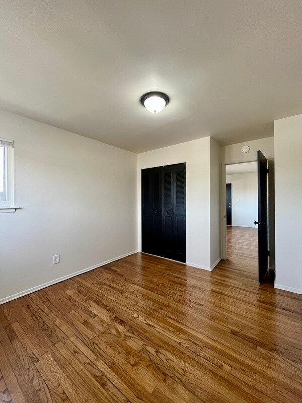 Building Photo - 560 Harrison Blvd