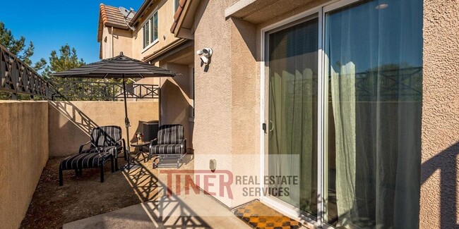 Building Photo - 404 Rivage Cir