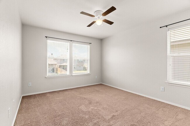 Building Photo - 9605 Raeburn Court