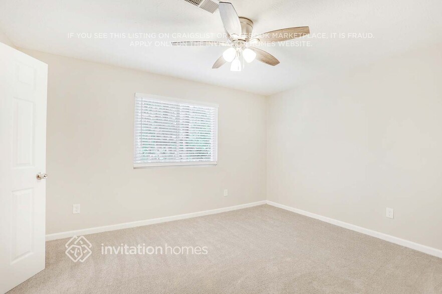 Building Photo - 5539 Petite Ct