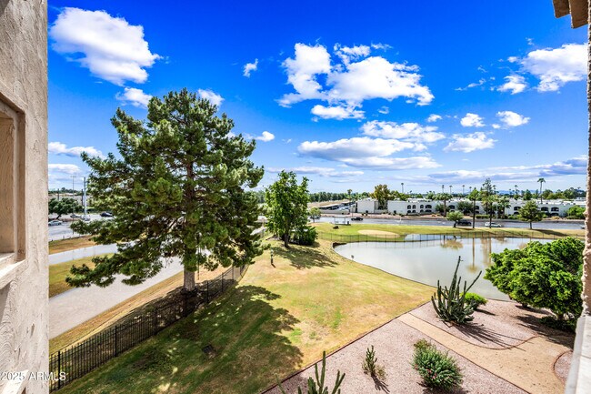 Building Photo - 7940 E Camelback Rd