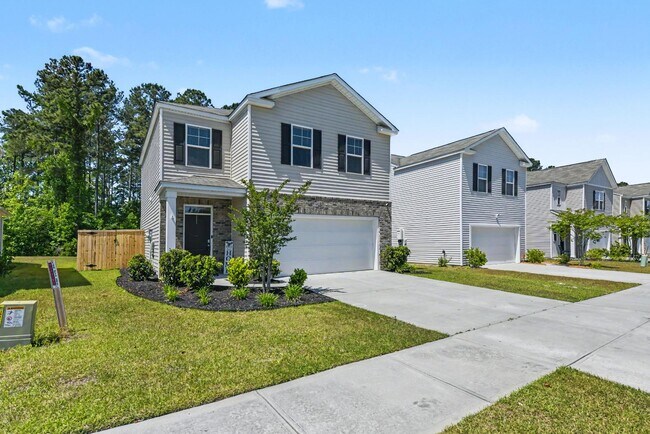 Building Photo - 111 Blossom Wood Ln