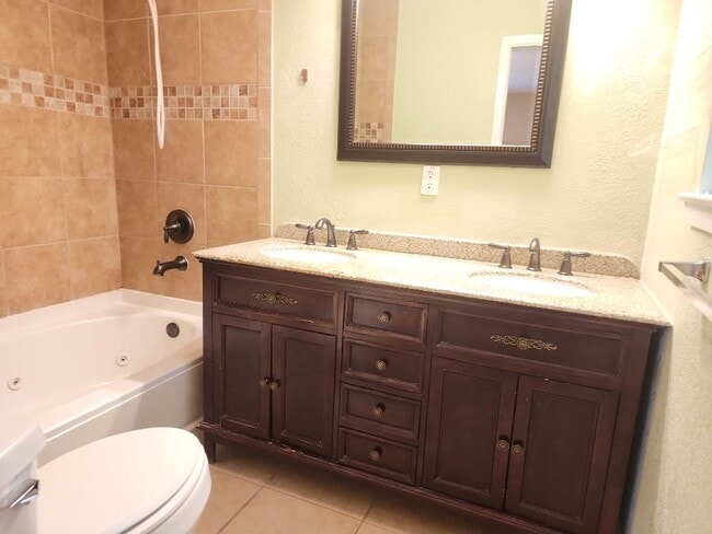 Building Photo - Amazing home ready to move in!