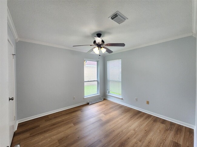 Building Photo - 8534 Dawnridge Dr