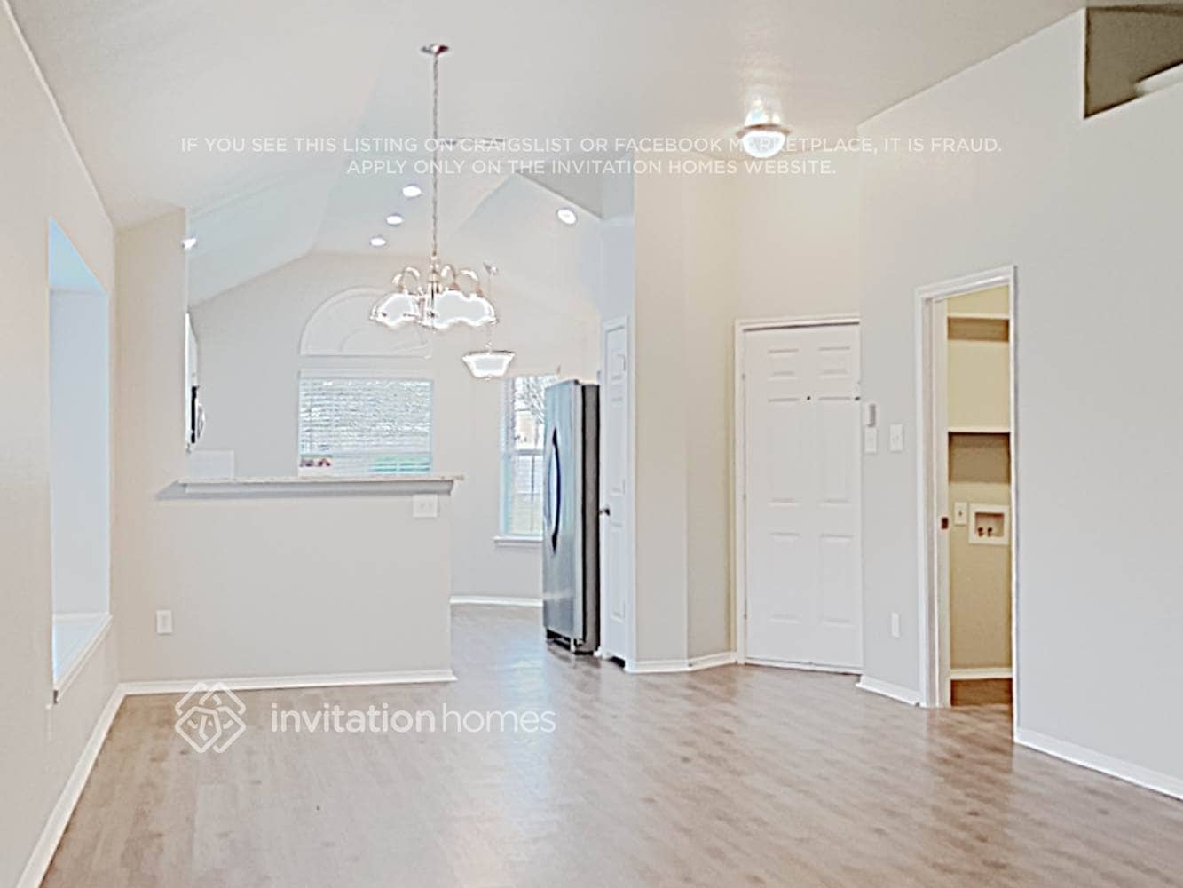 Building Photo - 209 Tanglewood Pl