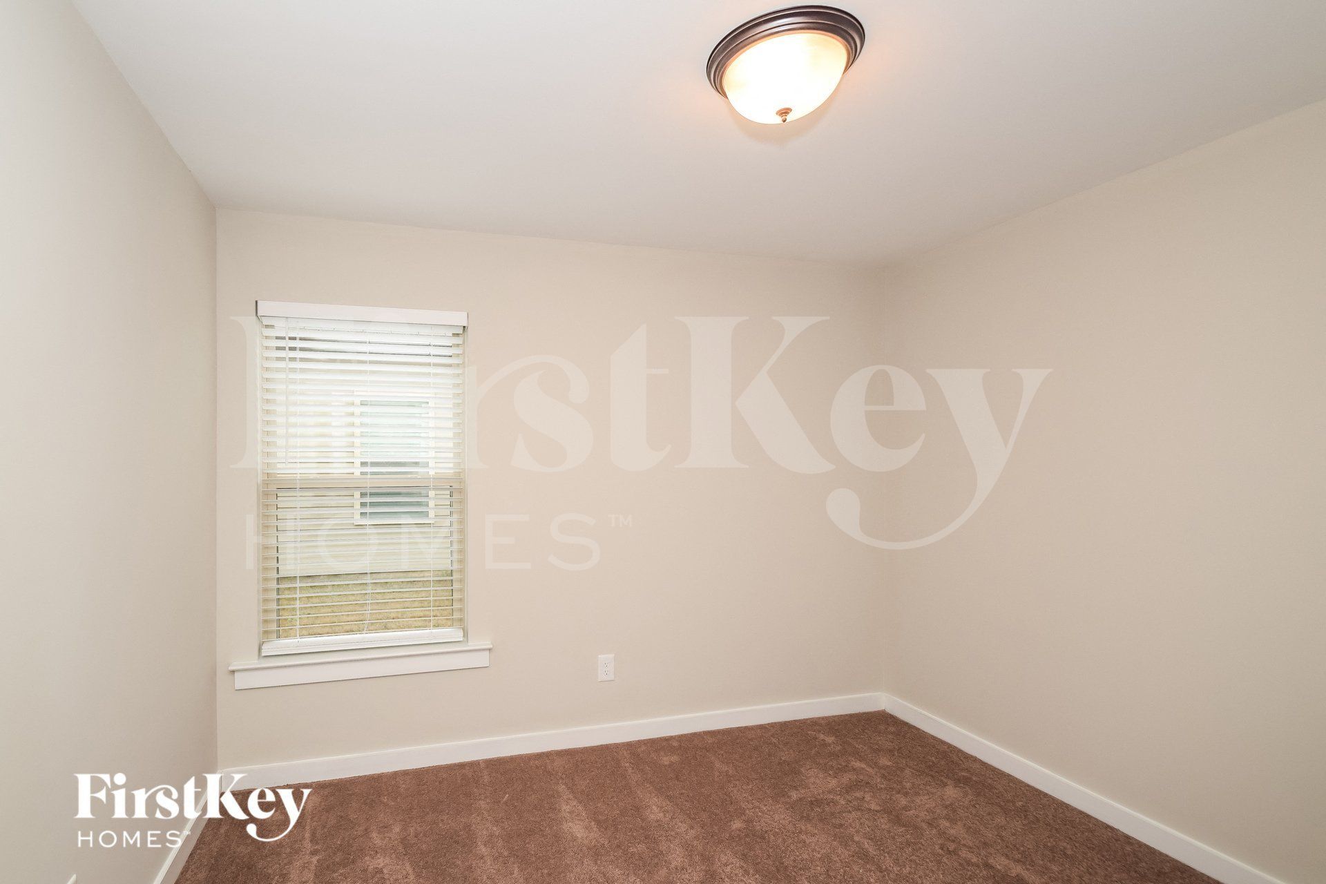 Building Photo - 155 Deer Creek Dr