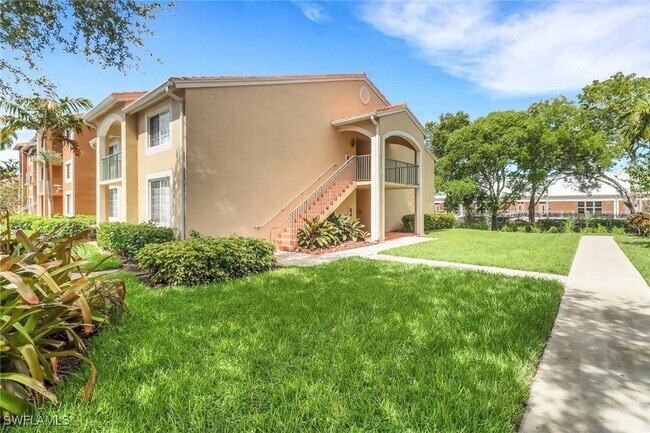Building Photo - 1210 Wildwood Lakes Blvd