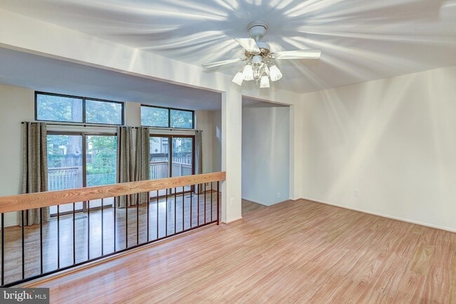 Building Photo - 1502 Farsta Ct