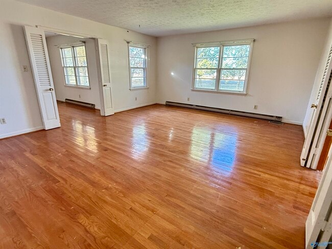 Building Photo - 6167 Wall Triana Hwy