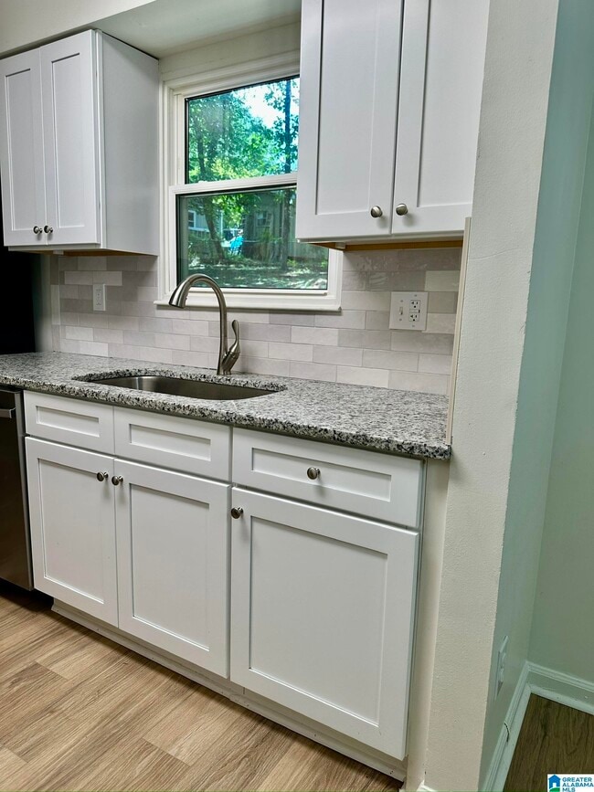 Building Photo - 2413 Pentland Dr