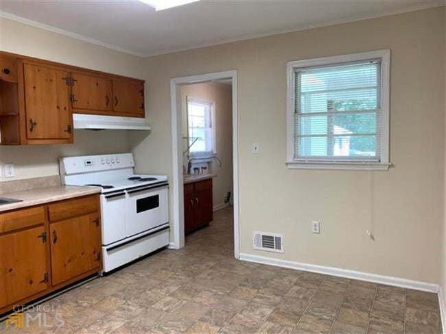 Building Photo - 6 Ozmore St