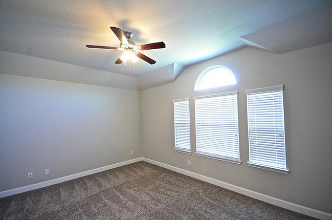 Building Photo - 4526 Wyatt Roland Wy