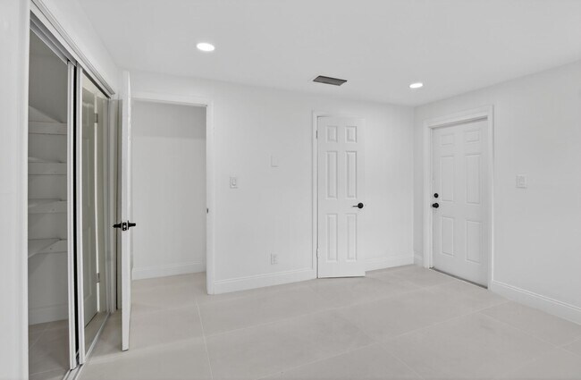 Building Photo - Renovated 3BR/2BA Corner Single-Family Home – Large Fenced Yard, NO HOA