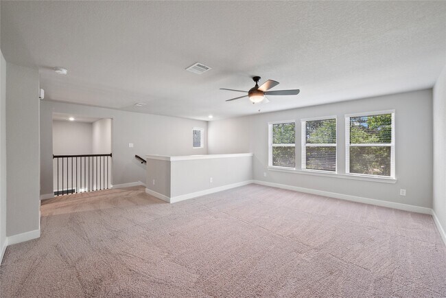 Building Photo - 103 E Christine Manor Dr
