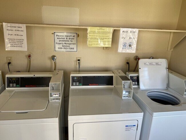 Building Photo - 1 Br Condo on lower level! Gated community