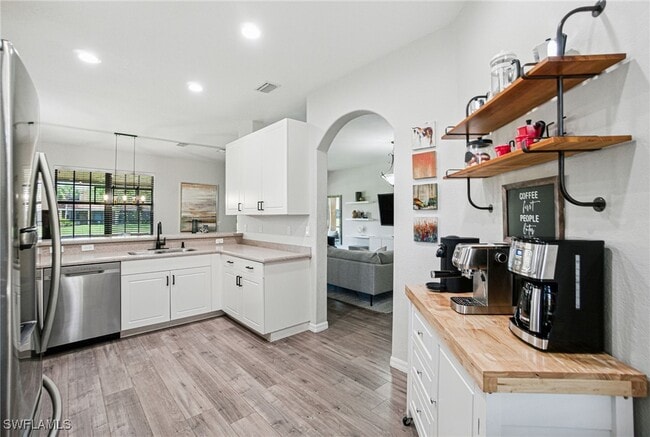 Building Photo - 7585 Bristol Cir