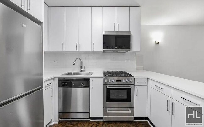 Building Photo - EAST 35 STREET