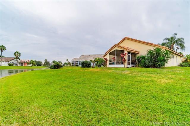 Building Photo - 14181 Castlerock Way