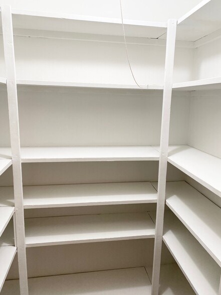 Building Photo - 4675 Tulane Ave